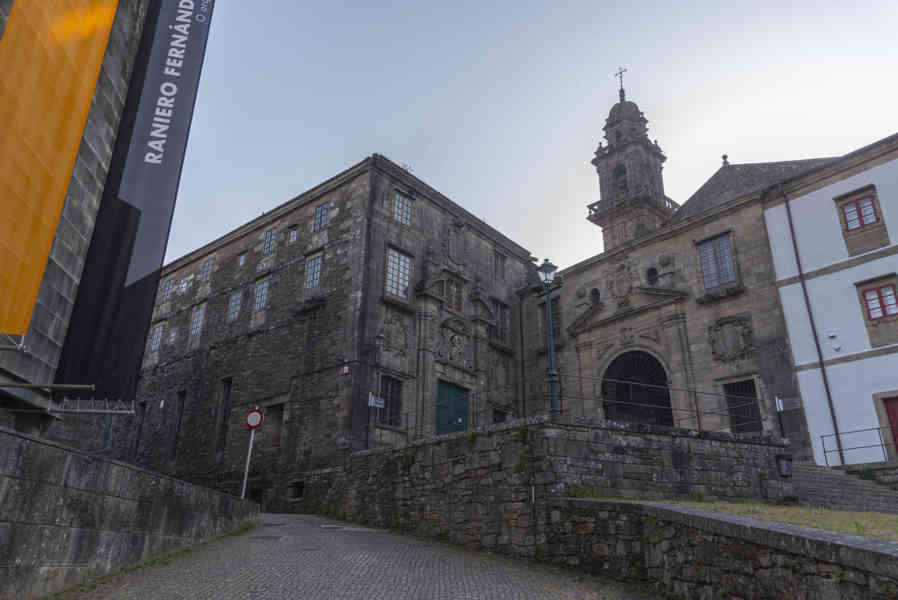 A Coruña 039 - Santiago de Compostela - iglesia de Santo Domingo de Bonaval.jpg